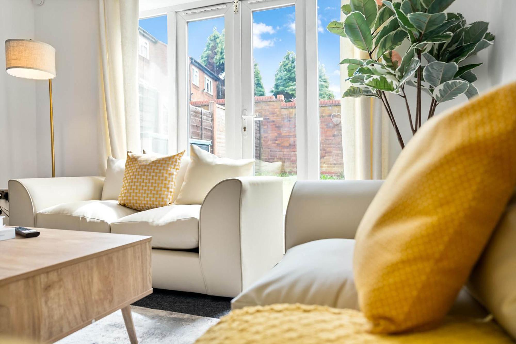 2 Bedroom House - Garden & Parking 2Gm - Wifi 버밍엄 외부 사진