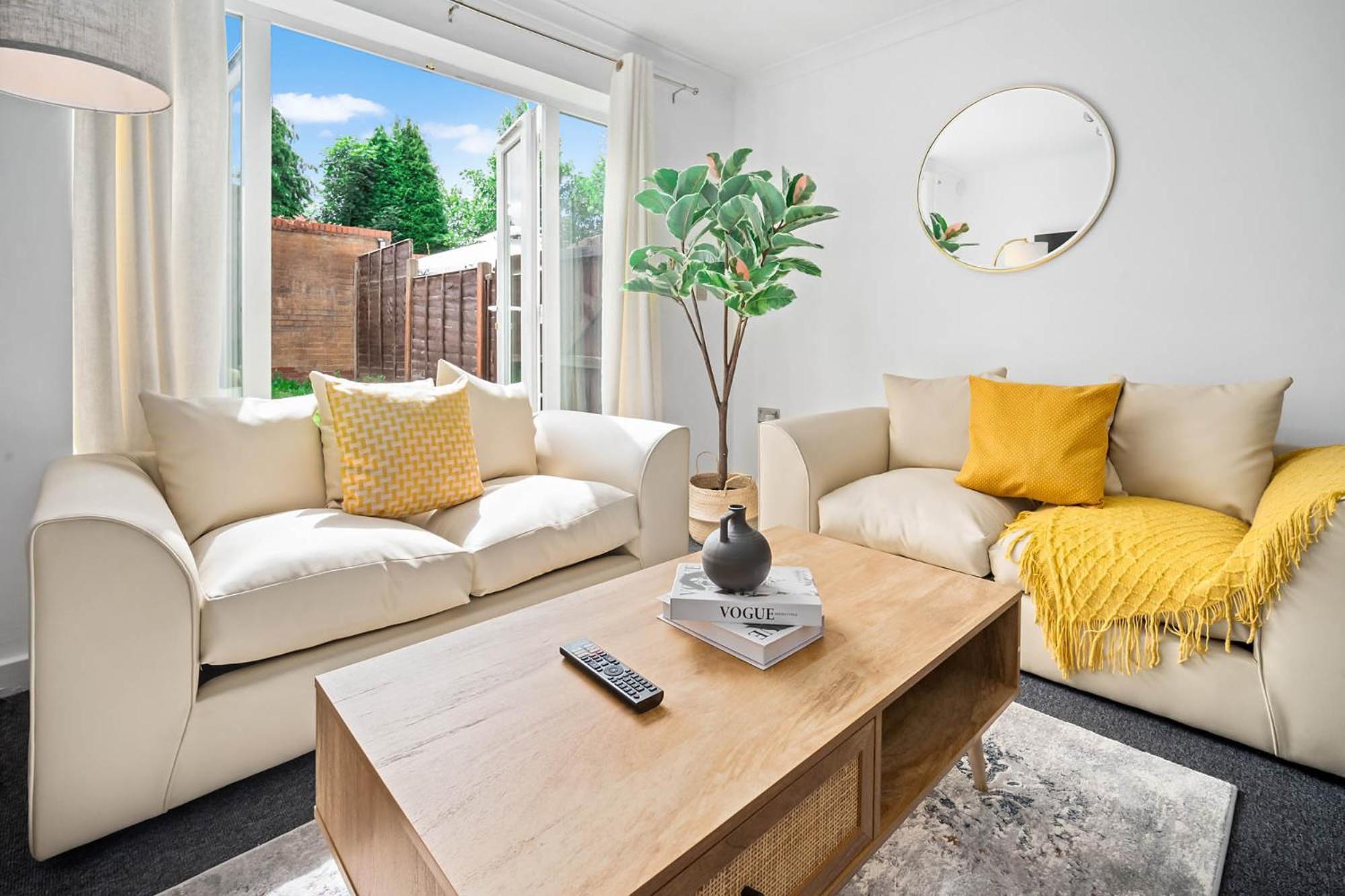 2 Bedroom House - Garden & Parking 2Gm - Wifi 버밍엄 외부 사진